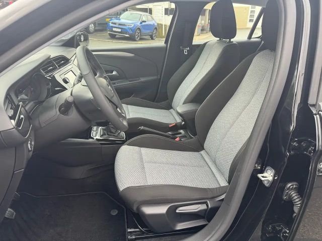 Opel Corsa inkl. Allwetterreifen & Komfort-Paket