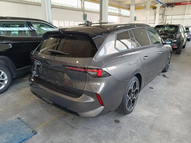 Opel Astra Sports Tourer Ultimate