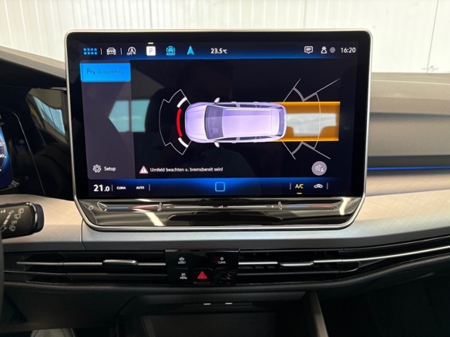 Volkswagen Golf 1.5 eTSI DSG Golf VIII Variant