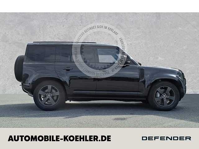 Land Rover Defender 110 Dynamic SE