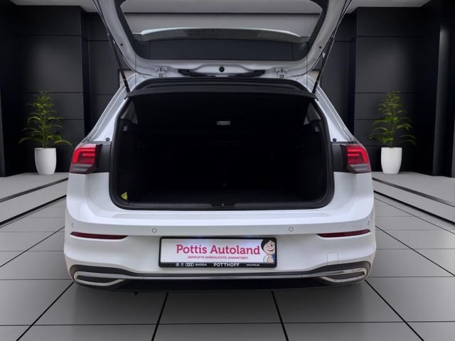 Volkswagen Golf 1.5 eTSI DSG Style