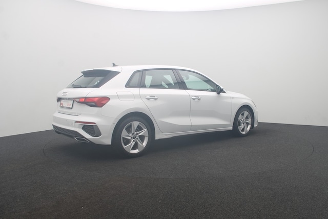 Audi A3 30 TFSI S-Line S-Tronic Sportback