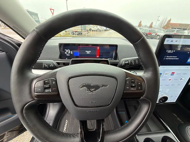 Ford Mustang Mach-E Standard range