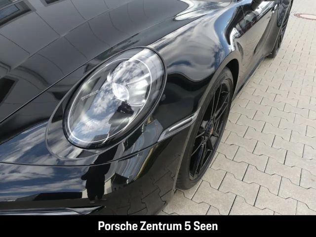 Porsche 992 4 Coupé GTS Targa