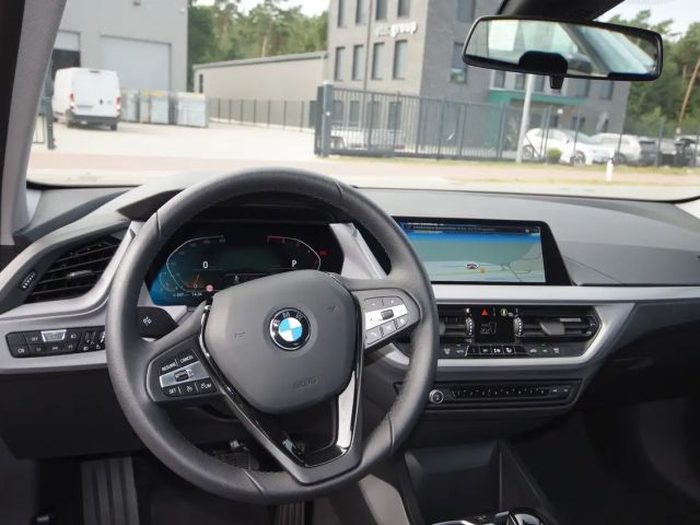 BMW 118 118i Advantage pakket Sedan