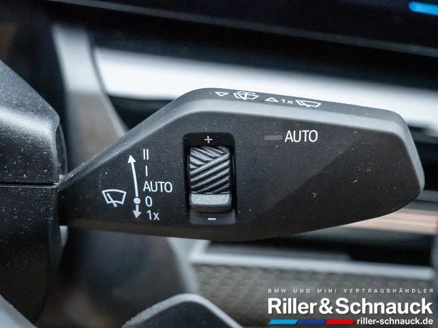 BMW 520 520i M-Sport Sedan