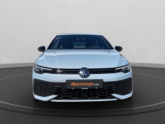 Volkswagen Golf 2.0 TSI Golf VIII