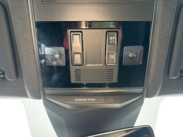 Volkswagen T-Roc R Akrapovic/ BeatsAudio / Keyless Access