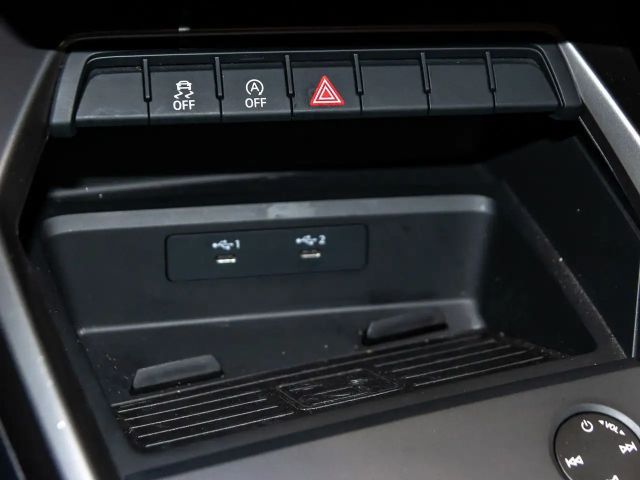 Audi A3 30 TFSI Sedan