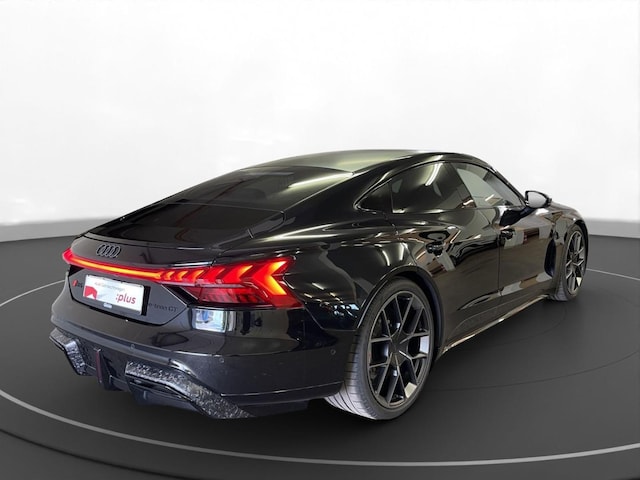 Audi RS e-tron GT Performance Quattro