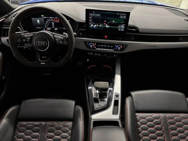 Audi RS4 Avant Quattro