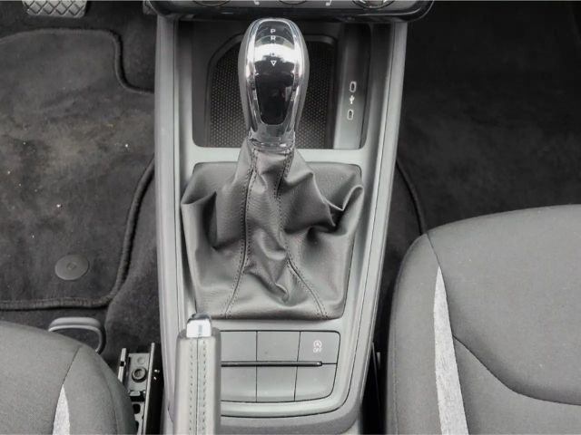 Skoda Scala Essence TSI*DSG LED SHZ Tempo digCockp PDC