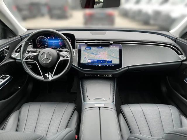 Mercedes-Benz E 220 4MATIC E 220 d Estate