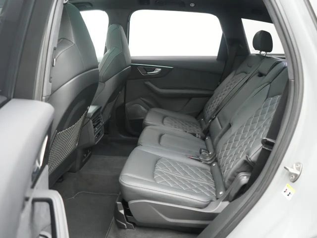 Audi Q7 S-Line