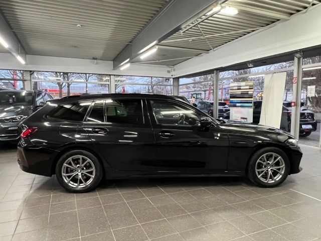 BMW 320 320d Touring xDrive
