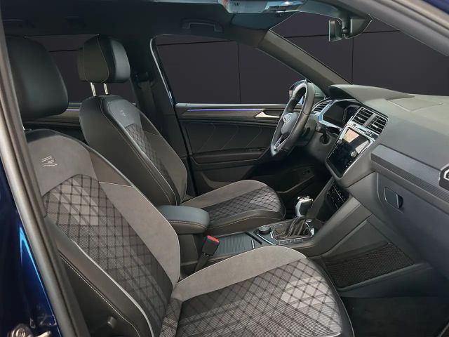 Volkswagen Tiguan Allspace DSG IQ.Drive R-Line