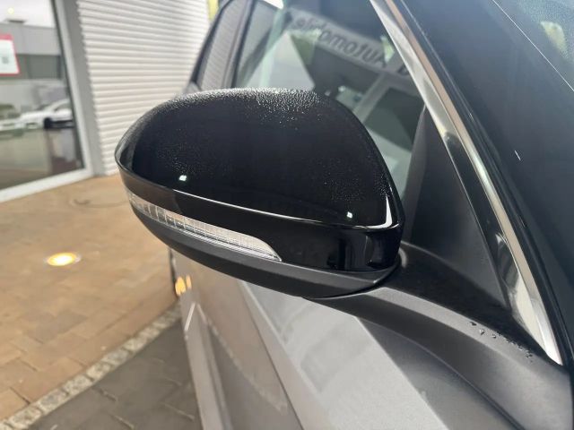 Volkswagen T-Roc 1.5 TSI DSG Style