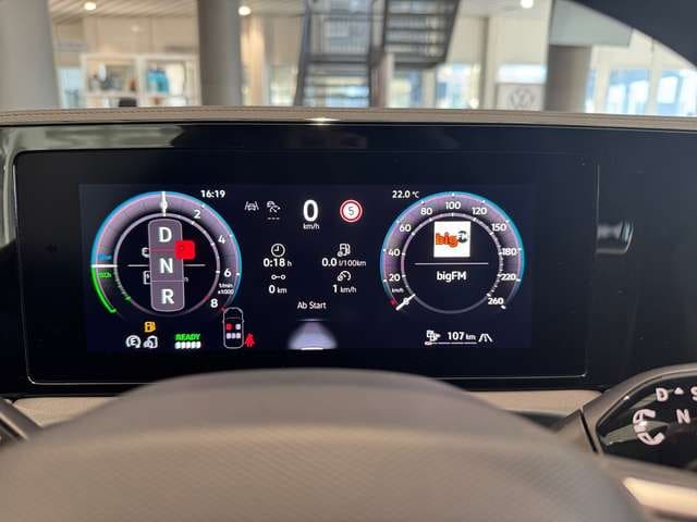 Volkswagen Tiguan DSG R-Line eHybrid