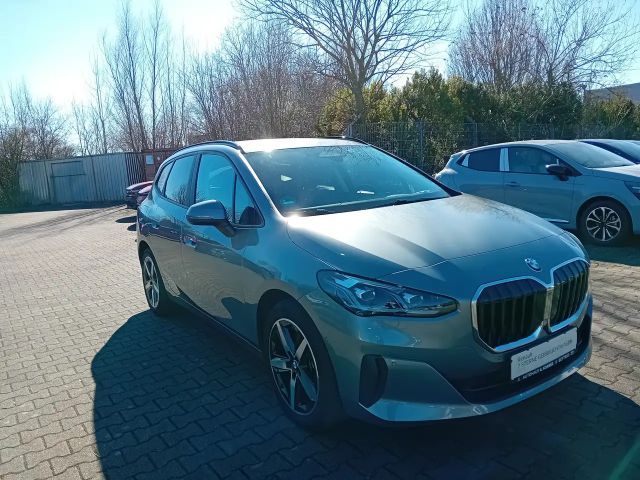 BMW 220 220i Active Tourer