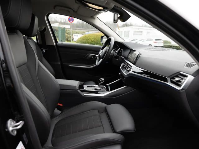 BMW 318 318d Sport Line Touring