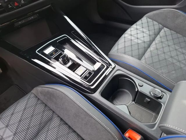 Volkswagen Golf DSG Sport Variant