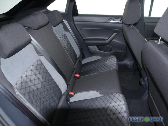 Volkswagen Taigo 1.0 TSI DSG R-Line