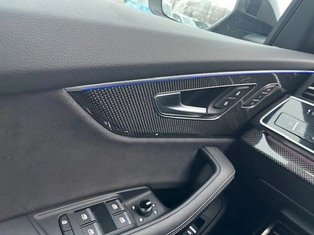 Audi SQ8 4.0 TFSI Competition Quattro