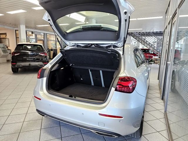 Mercedes-Benz A 200 Progressive