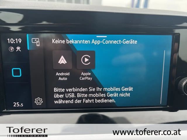 Volkswagen Golf DSG Life Variant