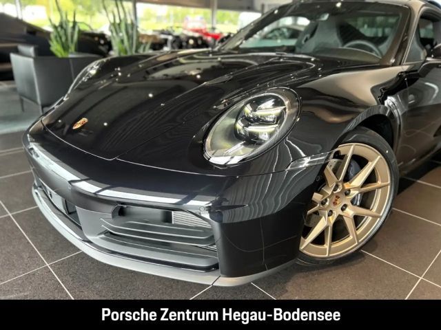 Porsche 992 Carrera Coupé