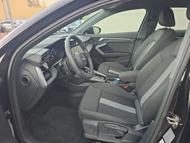 Audi A3 30 TFSI Sedan Sportback