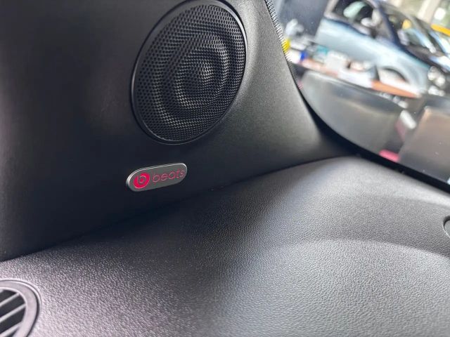 Abarth 695 BEATS NAVI 17"