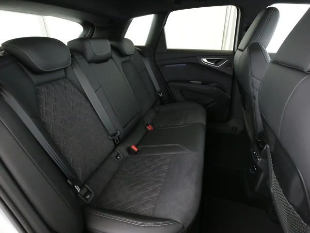 Audi Q4 e-tron S-Line