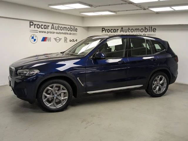 BMW X3 xDrive30i