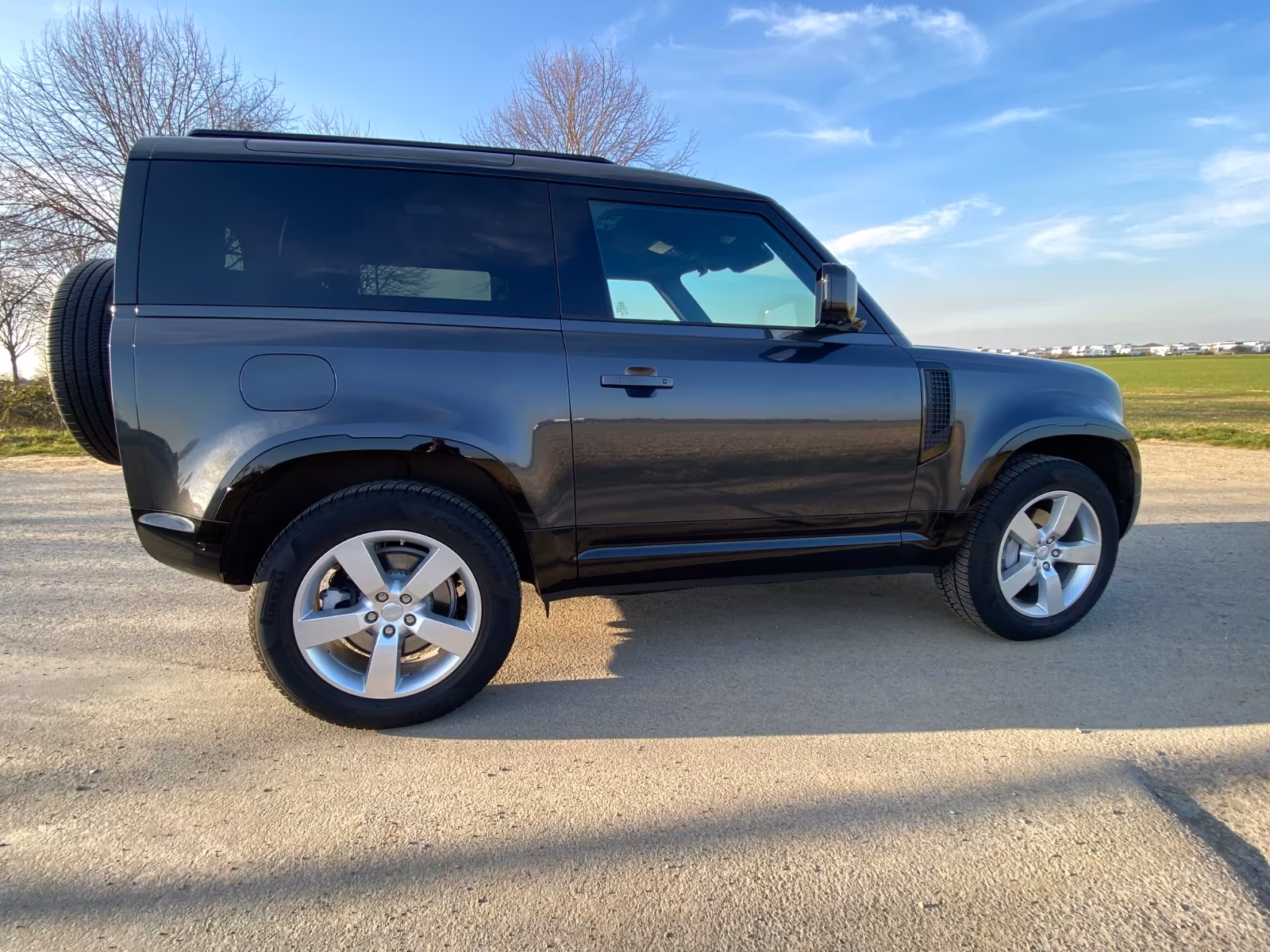 Land Rover Defender 90 Dynamic P400 S