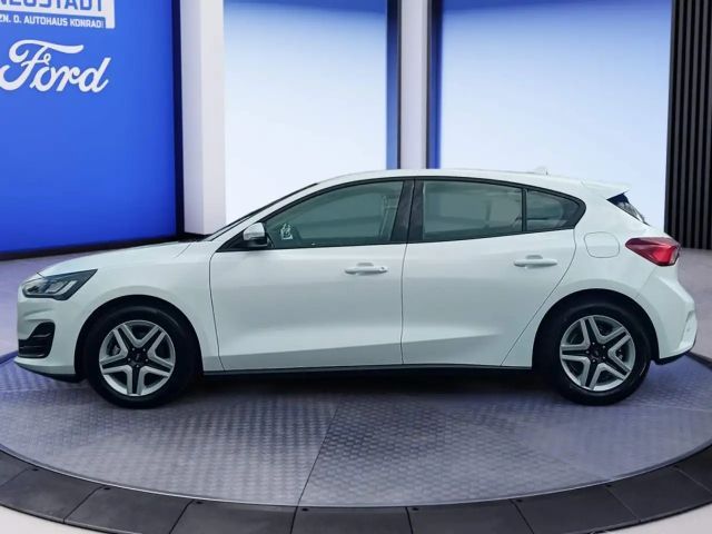 Ford Focus Cool & Connect