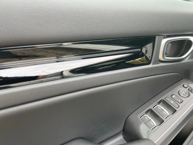 Honda Civic 2.0 Advance e:HEV