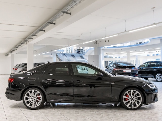 Audi A4 40 TDI Quattro S-Tronic Sedan