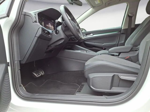 Volkswagen Golf DSG Life