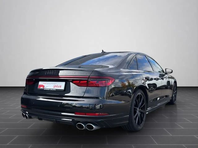Audi S8 4.0 TFSI