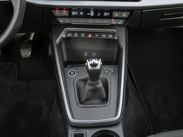 Audi A3 30 TFSI Sedan Sportback