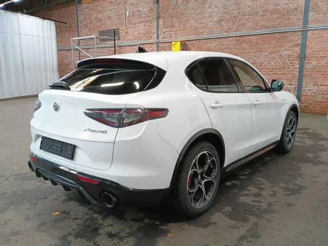 Alfa Romeo Stelvio Q4 Veloce