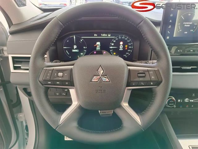 Mitsubishi Outlander 4WD PHEV