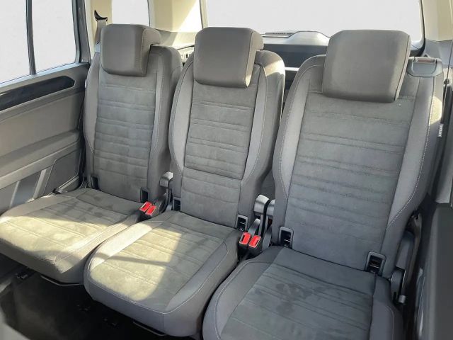 Volkswagen Touran DSG Highline