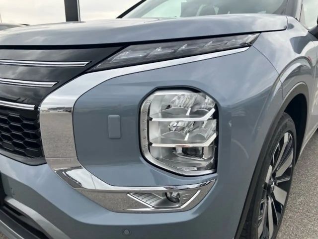 Mitsubishi Outlander 4WD PHEV