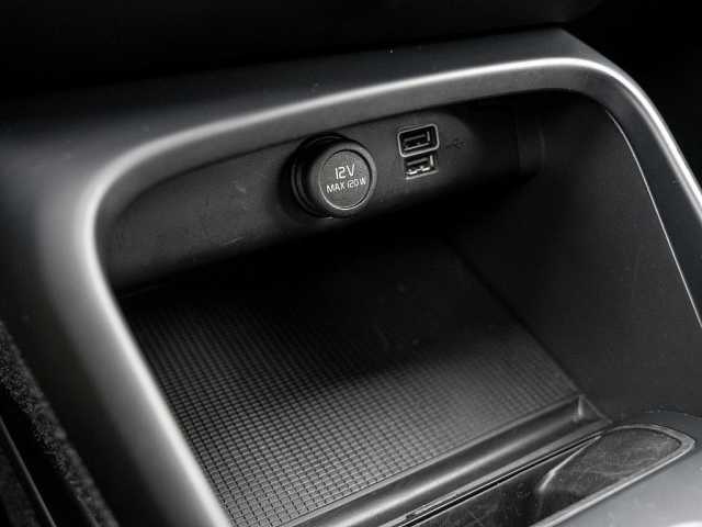 Volvo XC40 Core Momentum