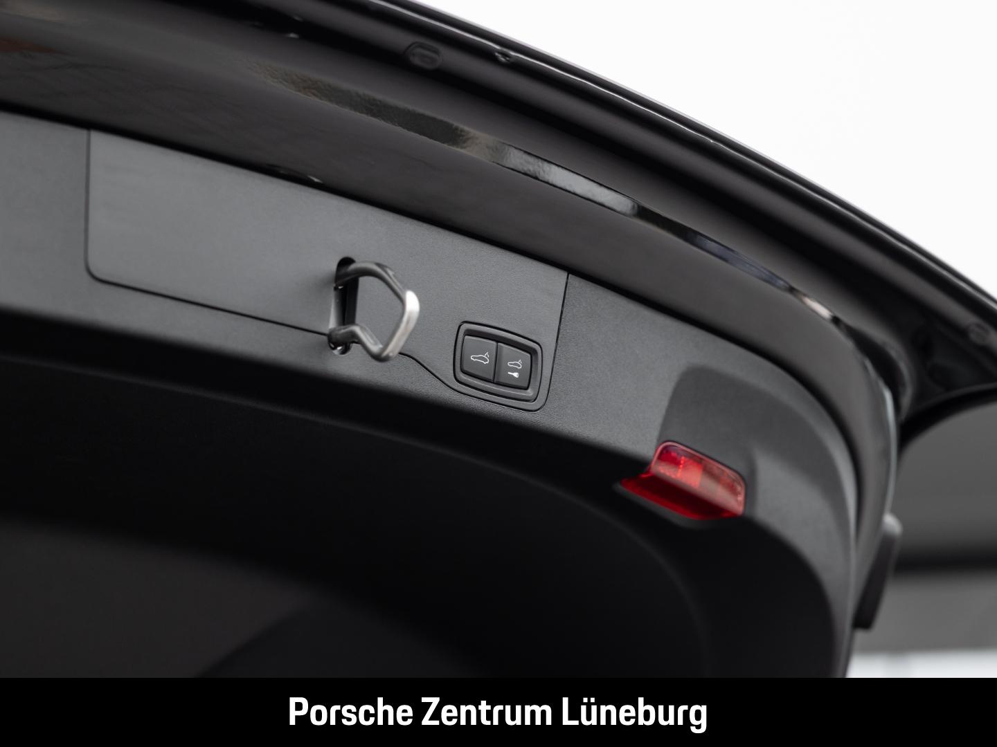 Porsche Taycan Sport Turismo