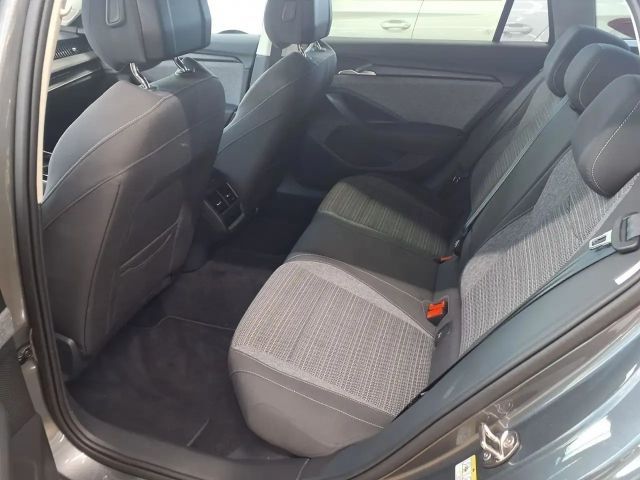 Skoda Superb 2.0 TDI Combi Selection