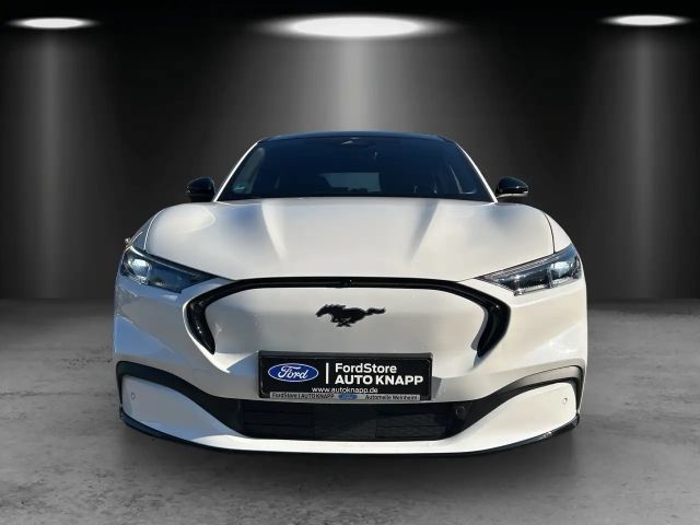 Ford Mustang Mach-E AWD Extended range
