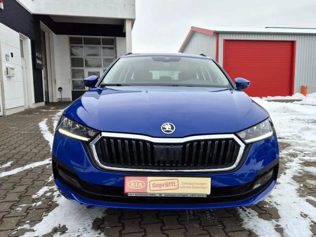 Skoda Octavia 1.4 TSI Ambition Combi iV